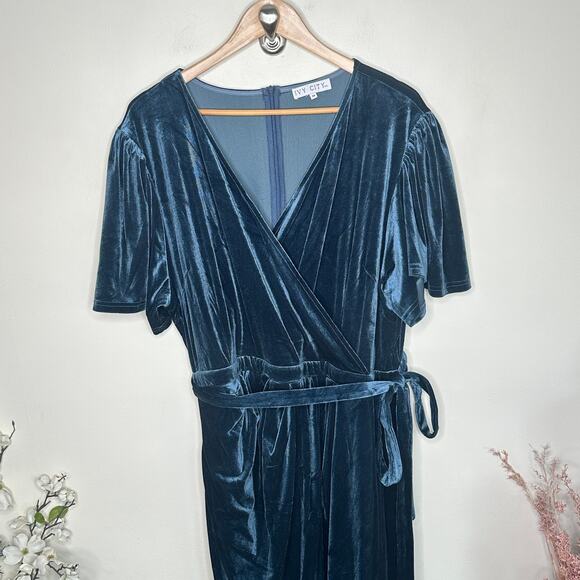 IVY CITY CO Lillie Velvet Faux Wrap Midi Dress Dusty Blue Sz 3X {3A49} - Picture 4 of 9